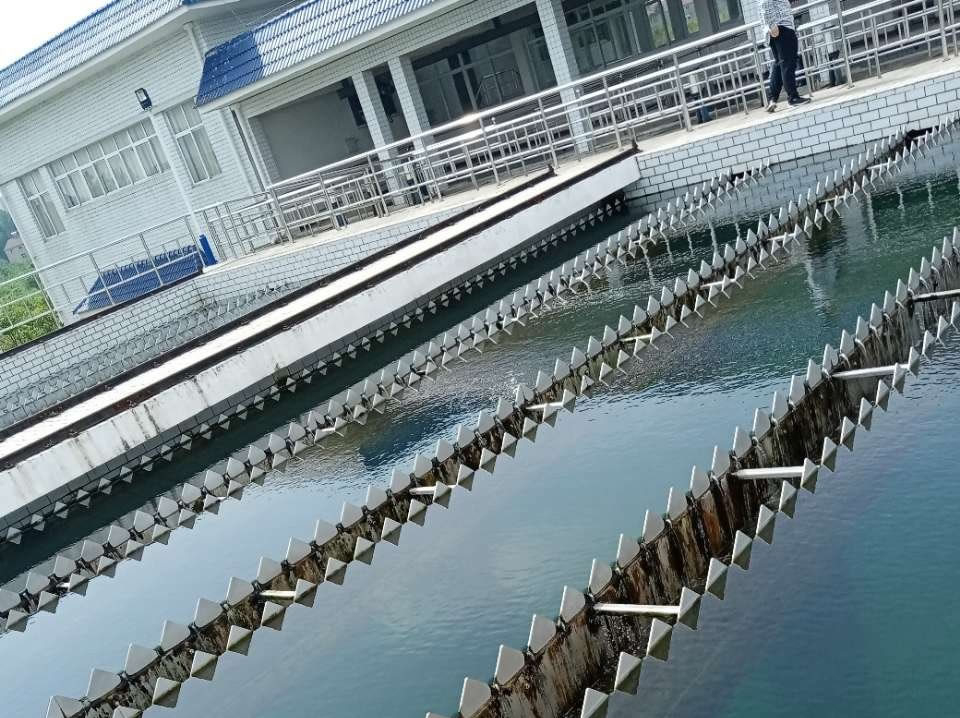 湖北大冶市振祥自来水厂定制22KW变频恒压供水设备一台